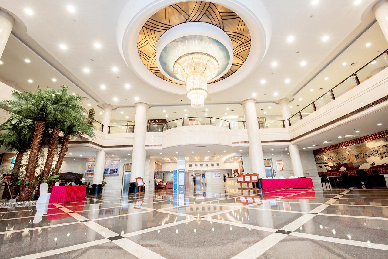 Zhuzhou Hua Tian Hotel Extérieur photo